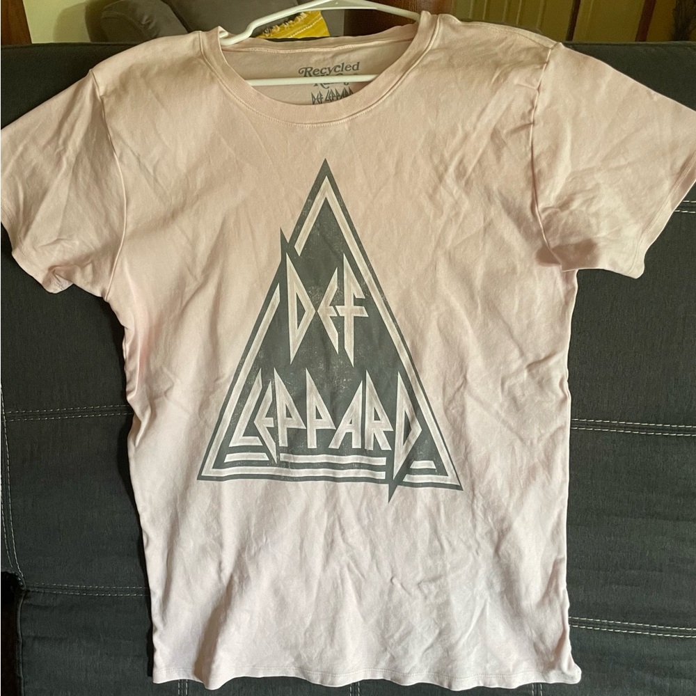 Recycled karma Def Leppard t-shirt